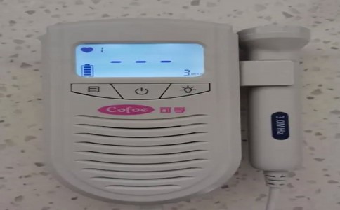 可孚品牌的嬰兒監(jiān)護(hù)器